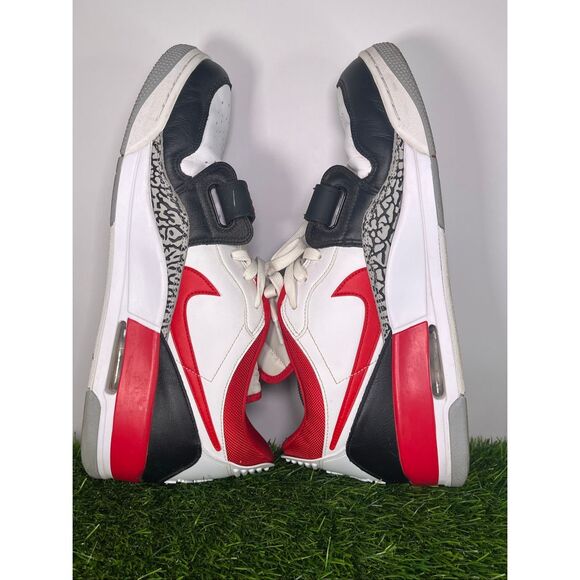 Nike Air Jordan Legacy 312 Low Fire Red White Black Elephant Print Men’s Size 13 main image 5
